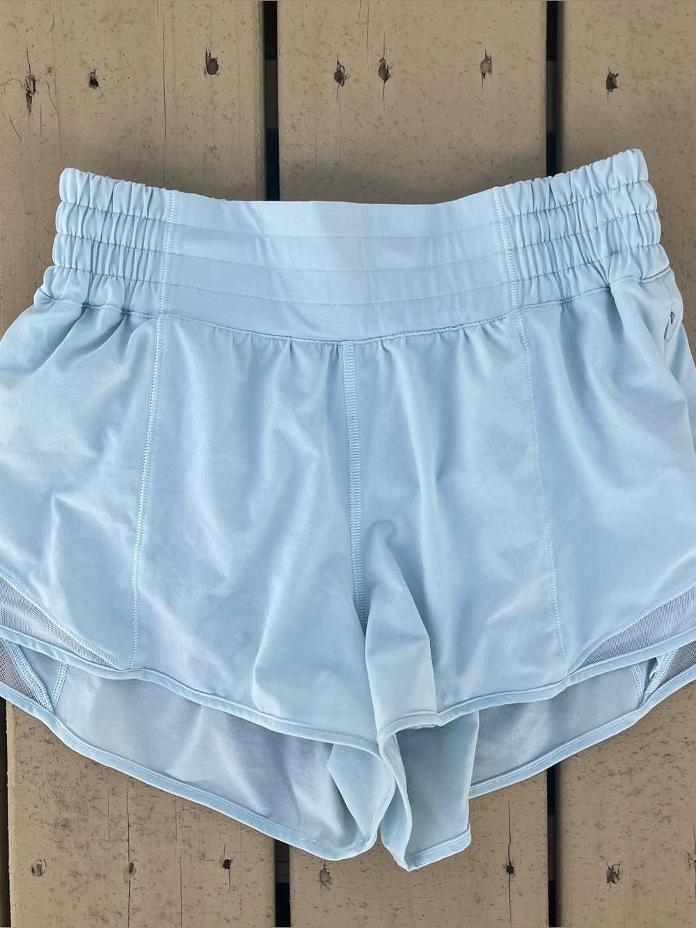 Lululemon hotty hot shorts women’s size 4